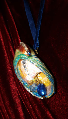 Blue Curve Lazarus Heart